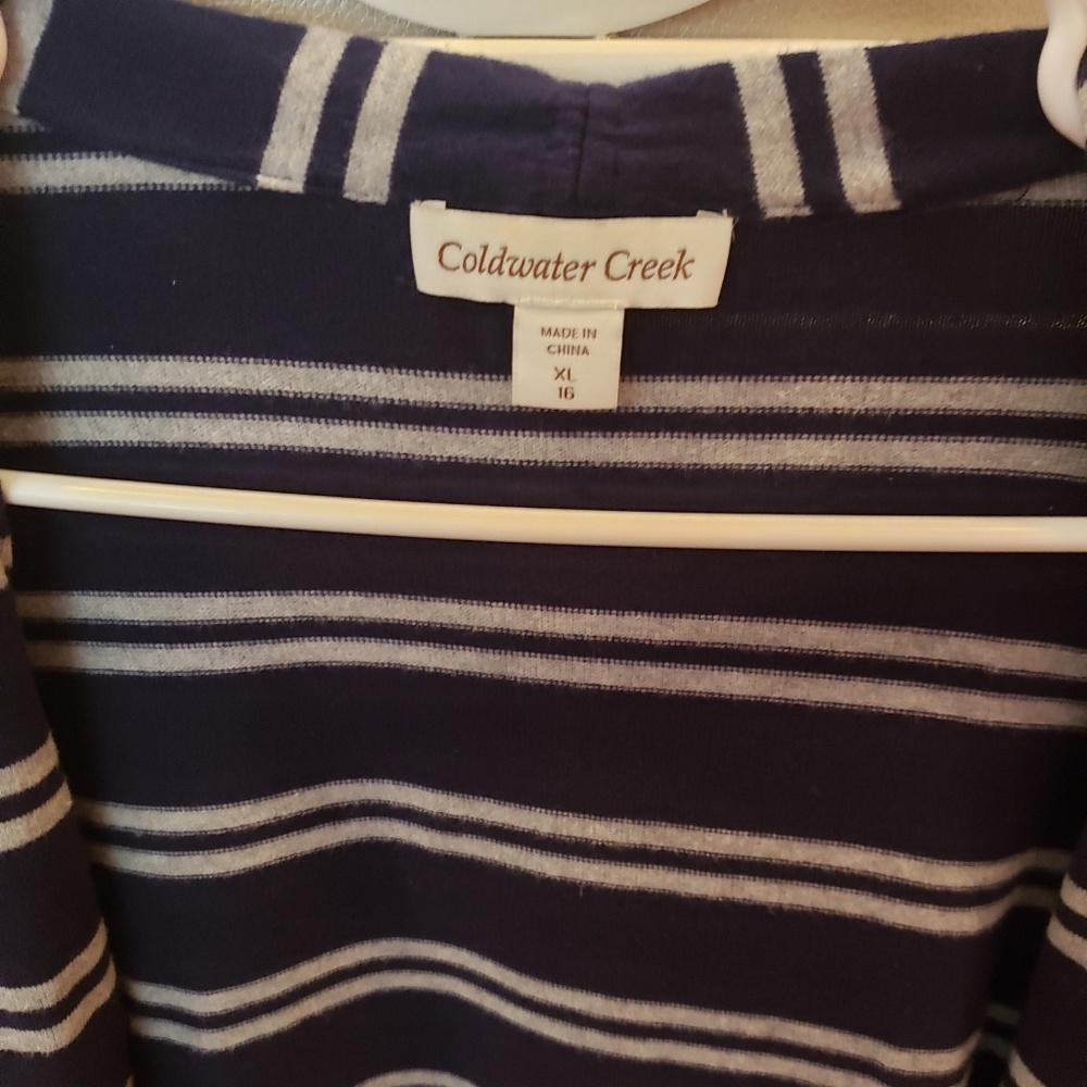 Sweater - Picture 2 of 3